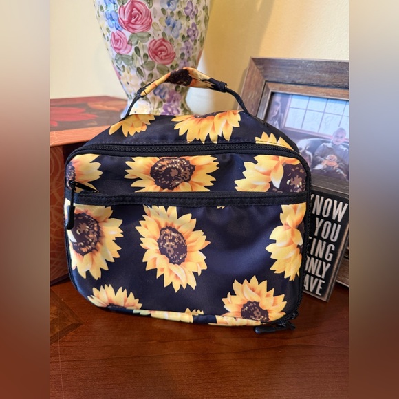 Other - Sunflower Print Lunch Bag
